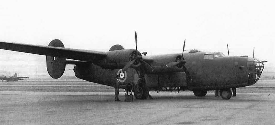 Б 24 04. B-24 Либерейтор модификации. Либерейтор ВВС Англии. B-24 РЭБ. Consolidated Liberator MK 2.